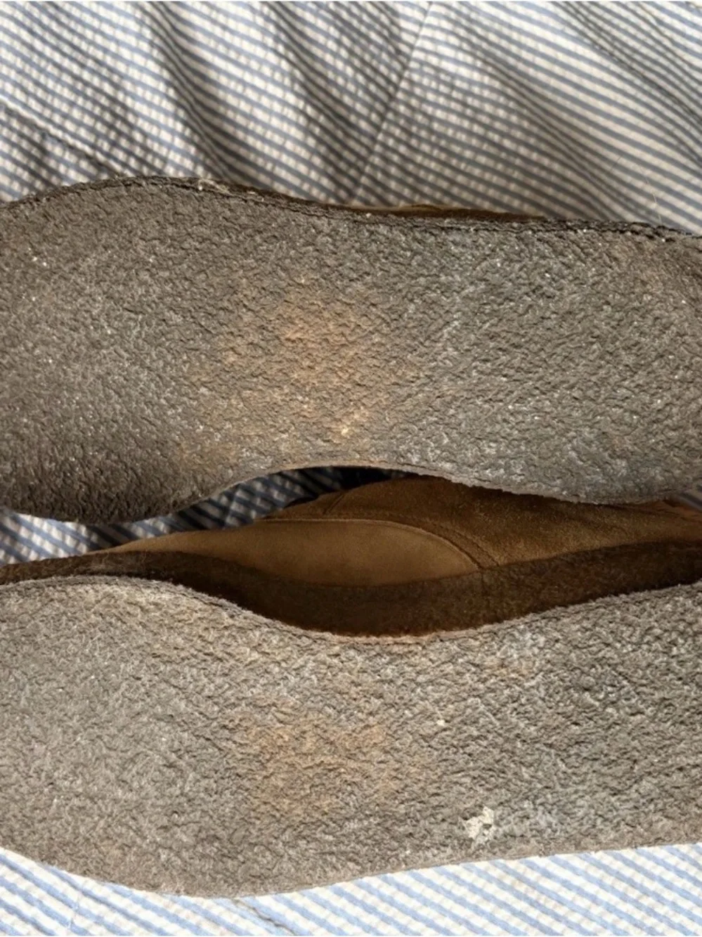 Bottega Veneta Men's Suede Chukka Boots in Camel Brown